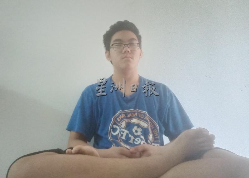 黄正譔会在睡前两小时静下心来冥想。