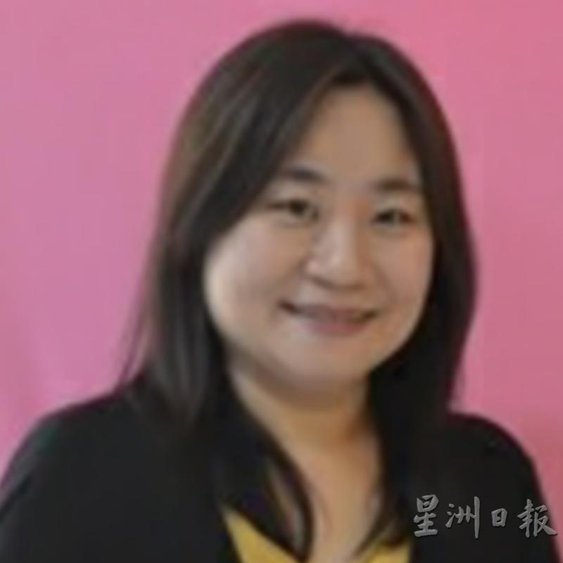 华文学会顾问老师林赛萍。