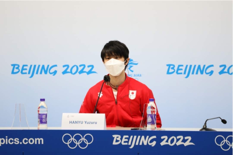 羽生结弦赛后召开个人发布会，表示自己还会继续挑战4A。