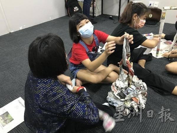 除了让学生补习，也培训学生的思维。